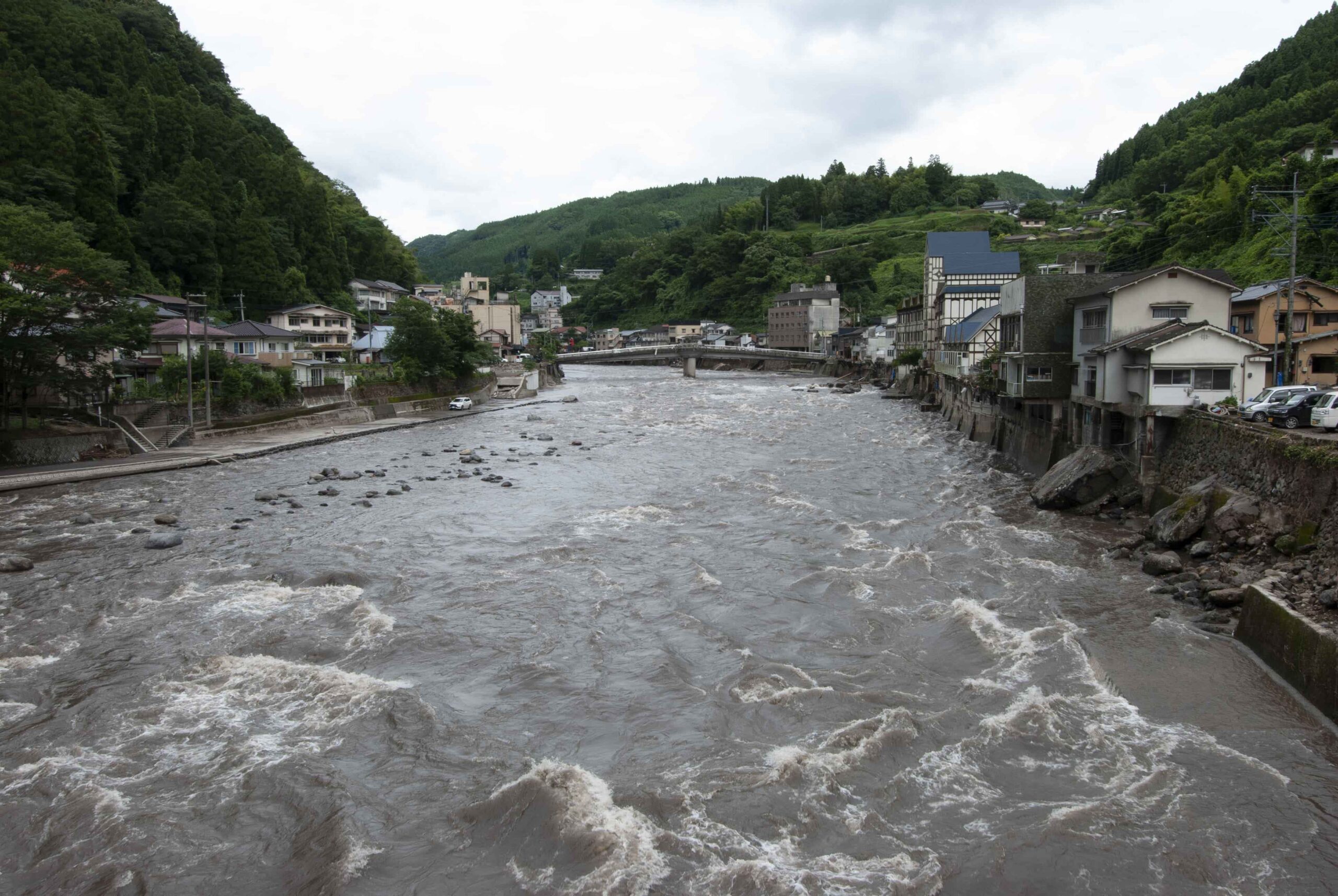 玖珠川が氾濫し、多くの被害を出した大分県日田市天ケ瀬温泉